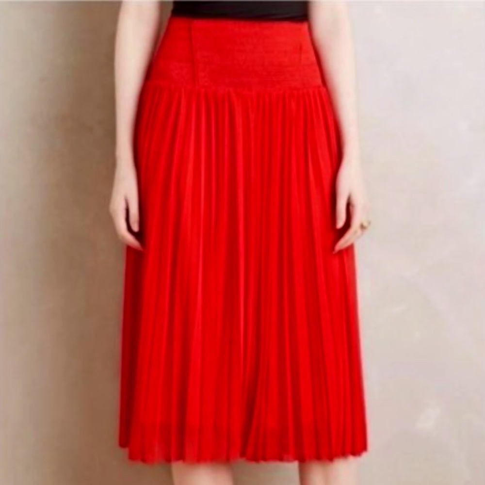 Red Midi Skirt HD in Paris